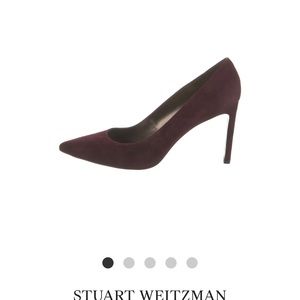 NEVER WORN Stuart Weitzman Suede Pumps